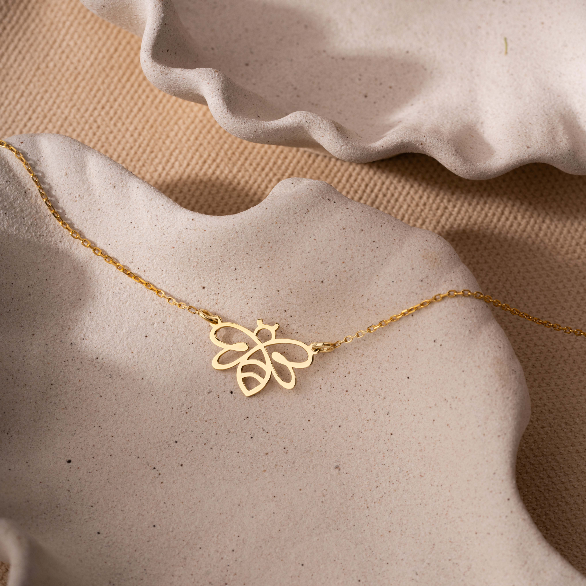 Honey Bee Necklace – UXV Jewelry