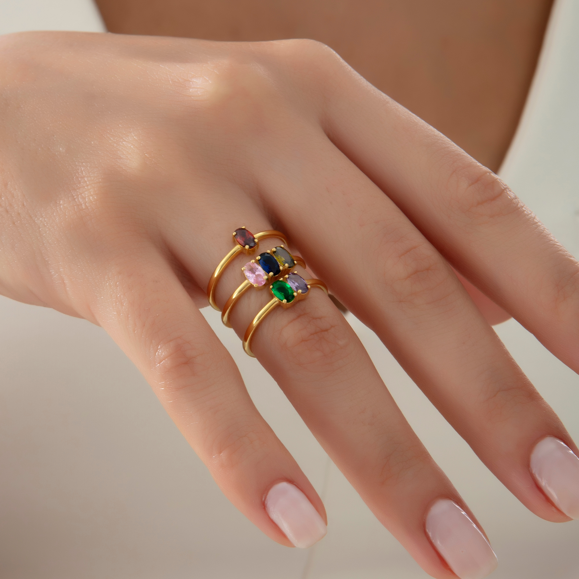 Custom Oval Cut Birthstone Ring – Personalized Gold Gemstone Ring by UXV