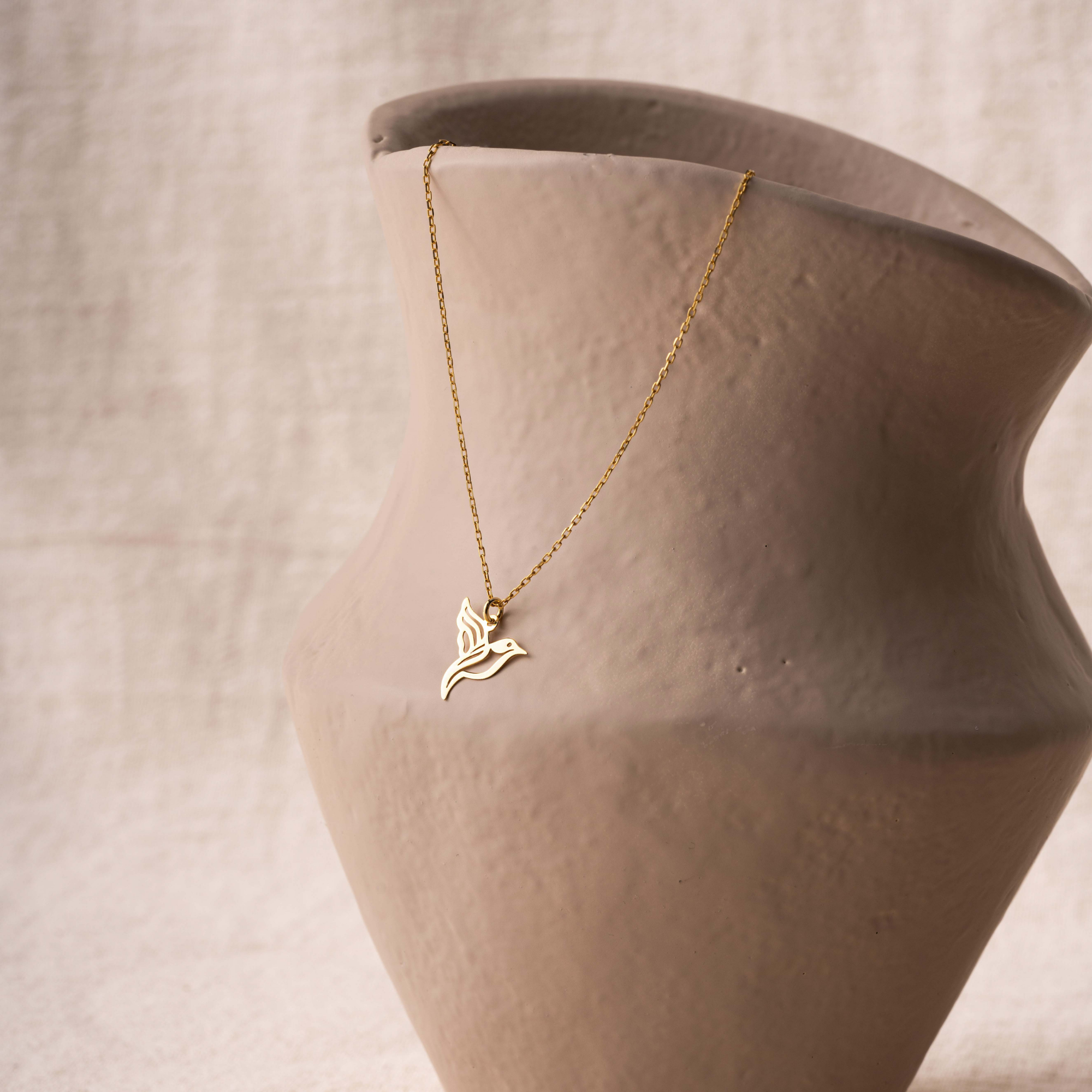 Hummingbird Necklace – UXV Jewelry