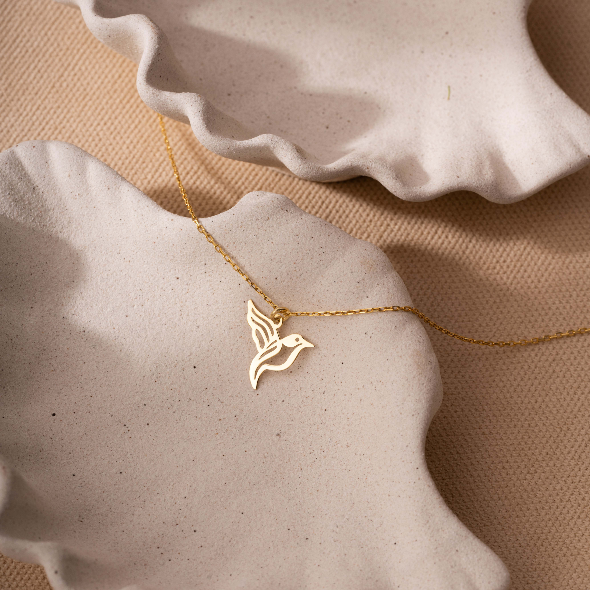 Hummingbird Necklace – UXV Jewelry