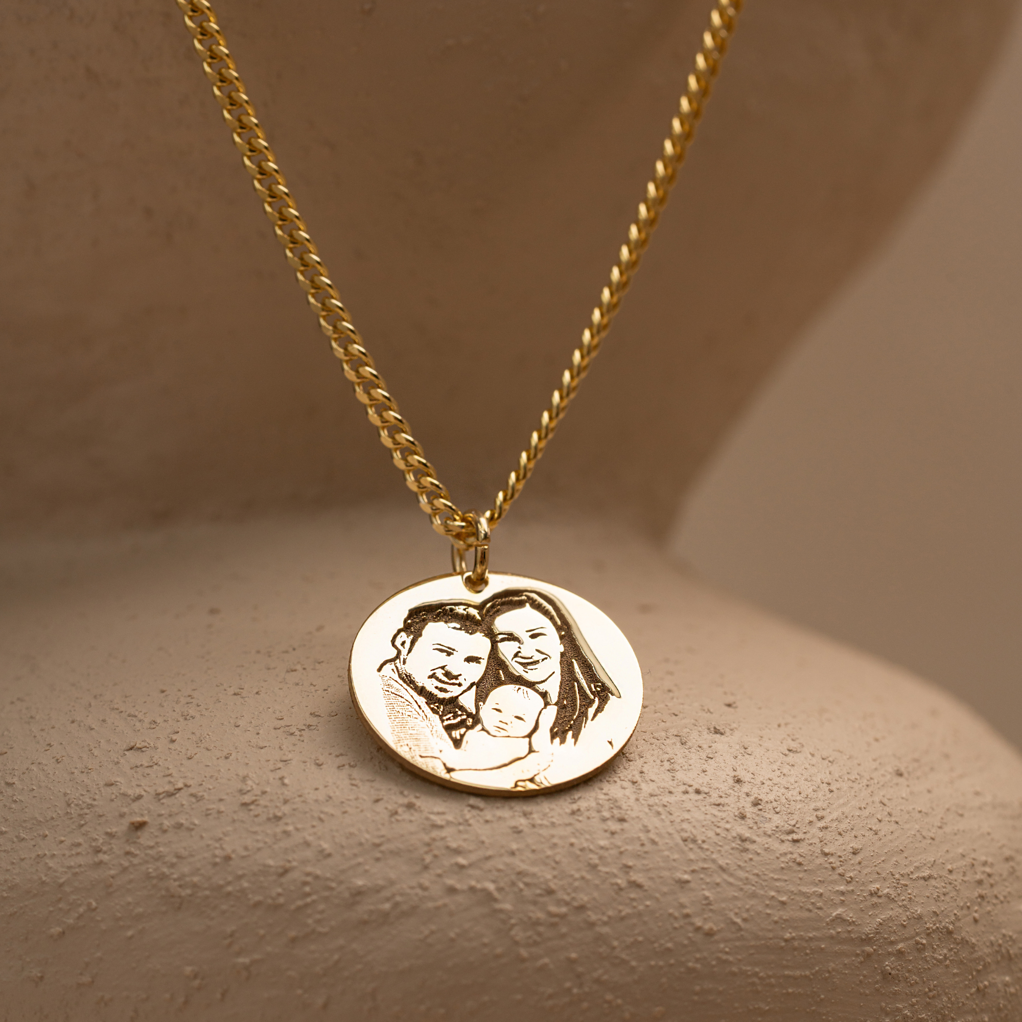 Custom Engraved Family Portrait Necklace | Personalized Photo Pendant