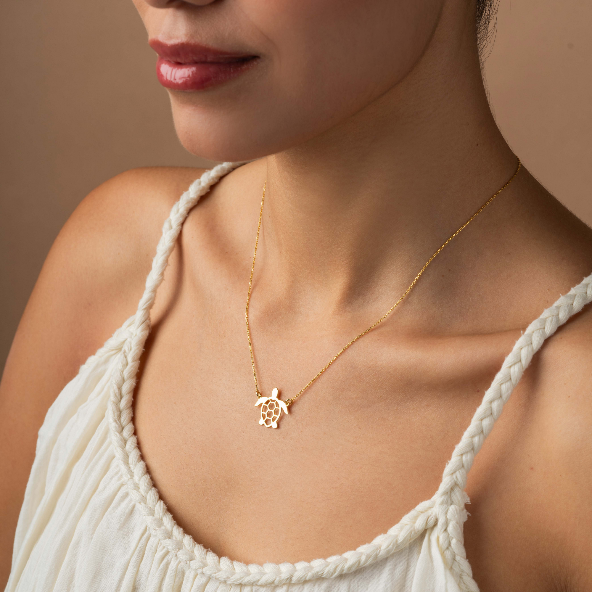 Turtle Necklace – UXV Jewelry