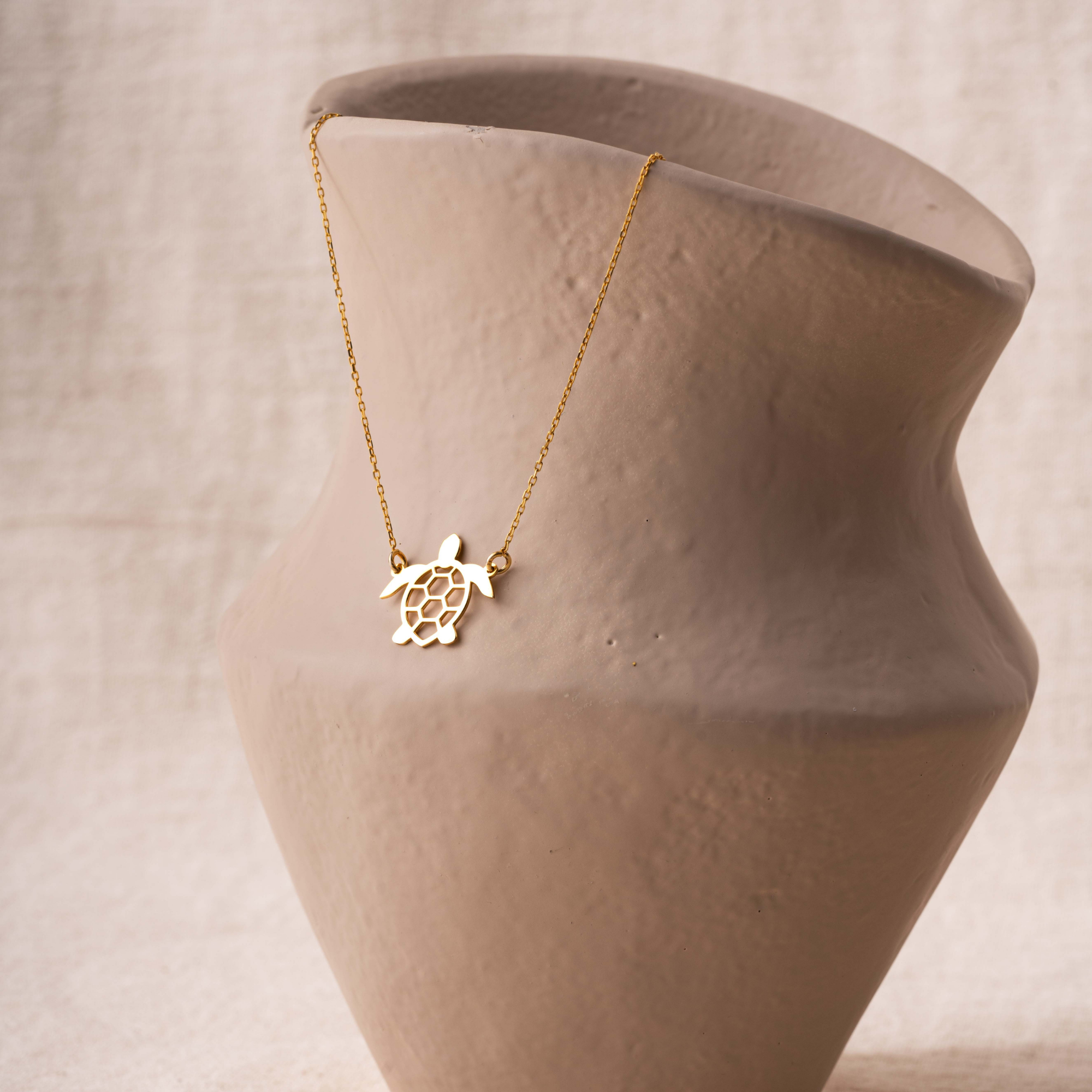 Turtle Necklace – UXV Jewelry