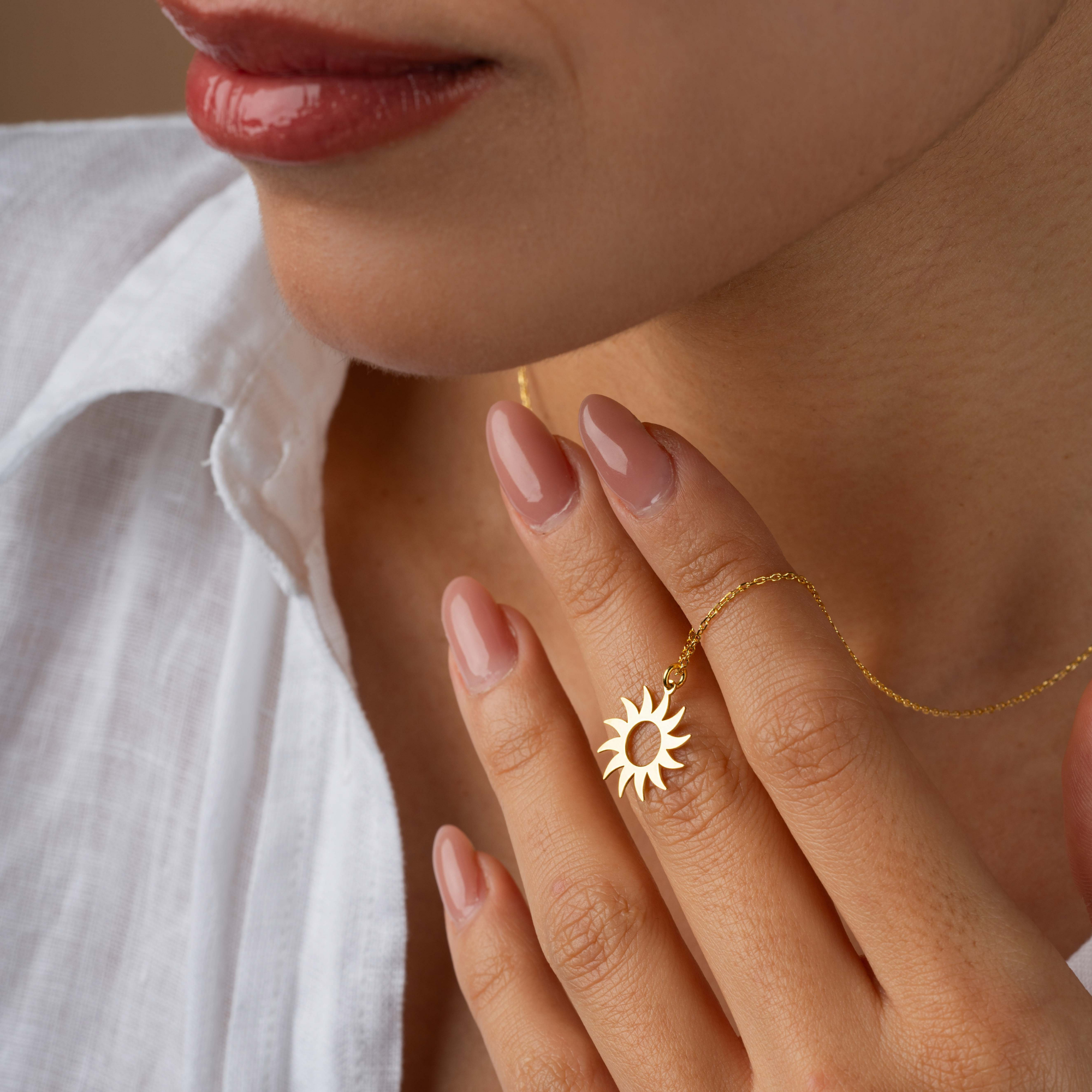 Sun Necklace – UXV Jewelry