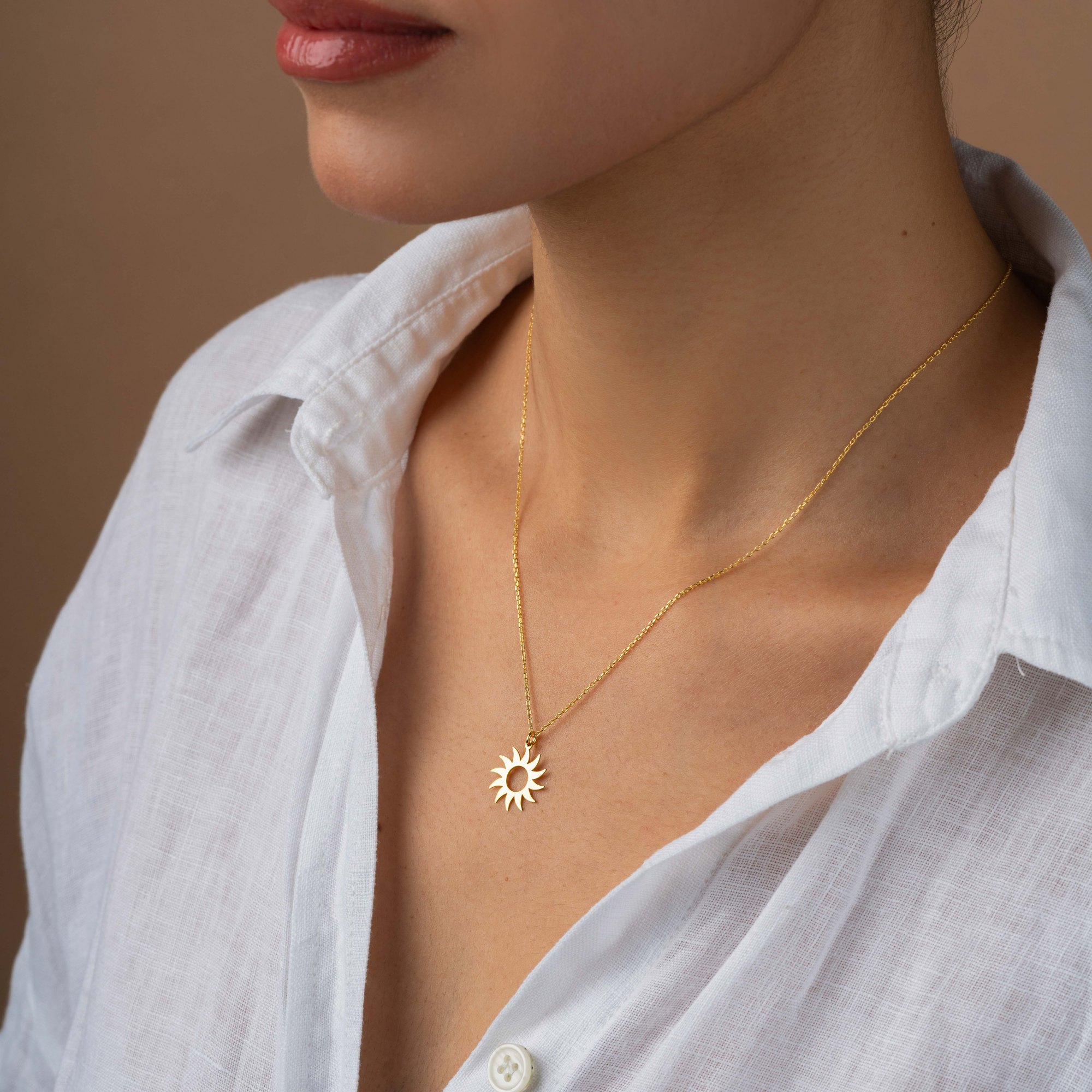 Sun Necklace – UXV Jewelry