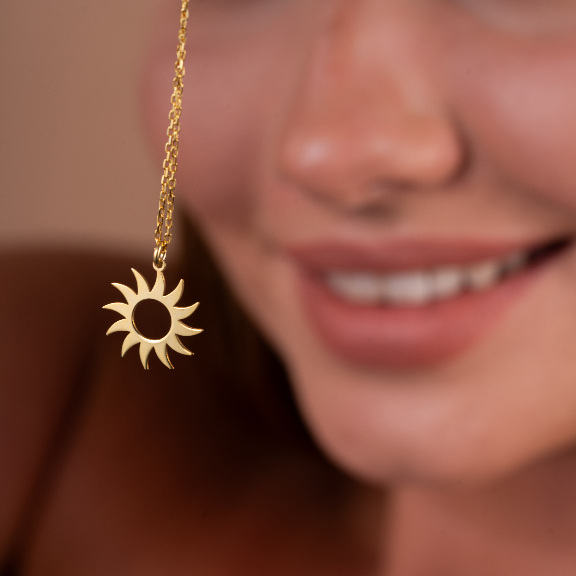 Sun Necklace – UXV Jewelry