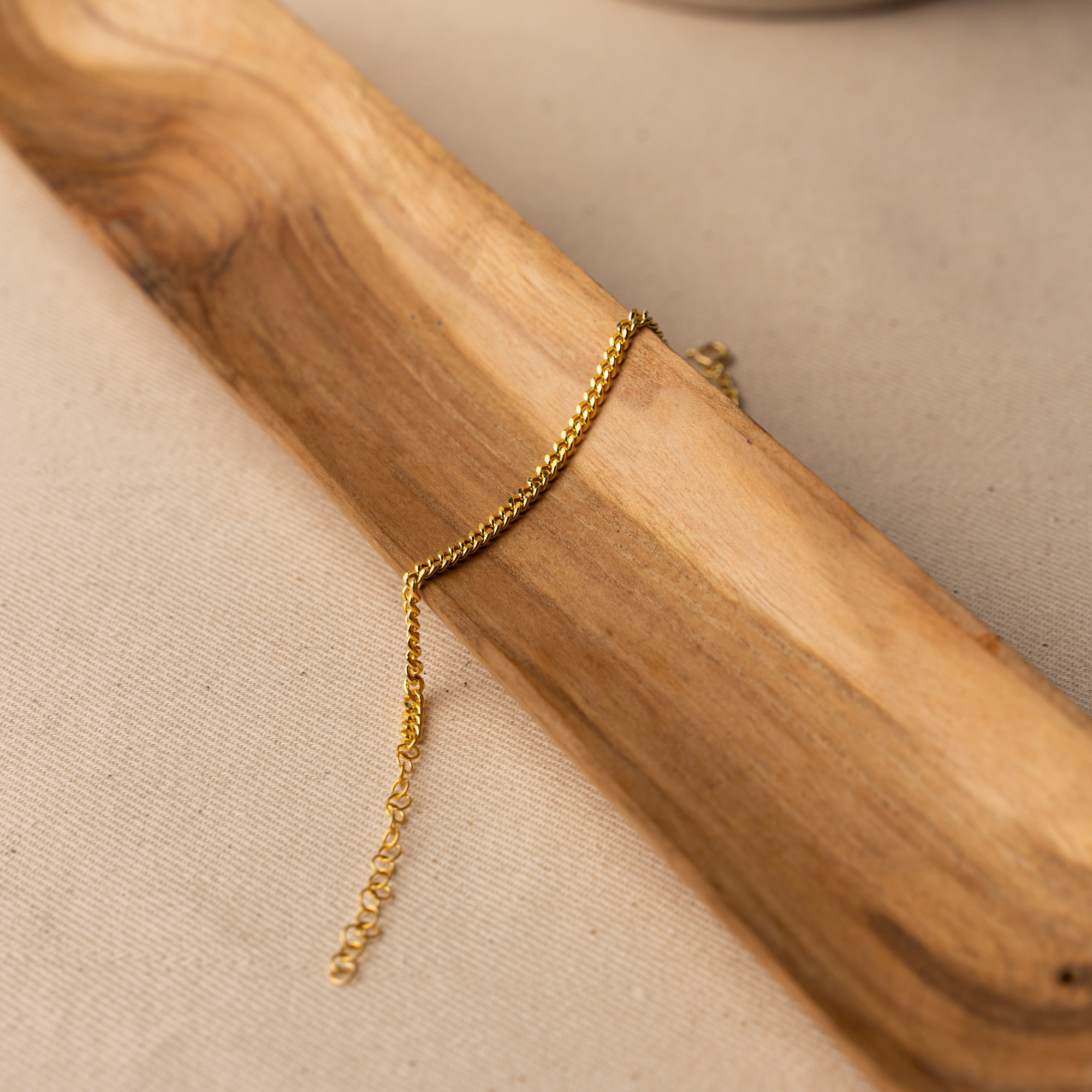 Thick Curb Chain Bracelet – 2.10mm Bold | UXV Jewelry