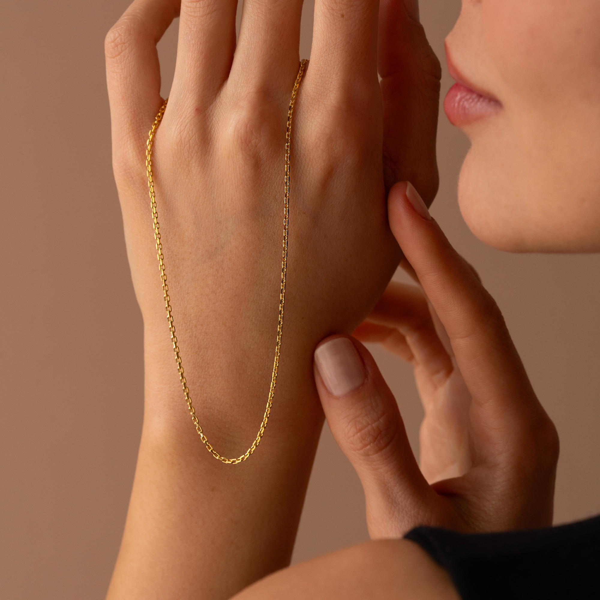 Dainty Cable Chain Necklace – UXV Jewelry
